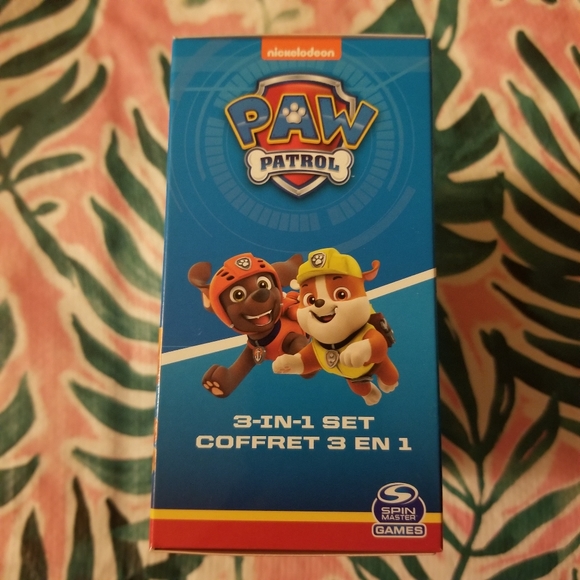 Set of 4 Paw Patrol Activity Games & Book Bundle - Picture 8 of 10